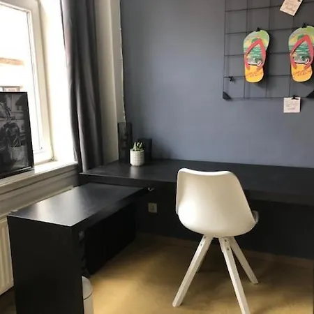 Hôtel capsule By Lot 3 *